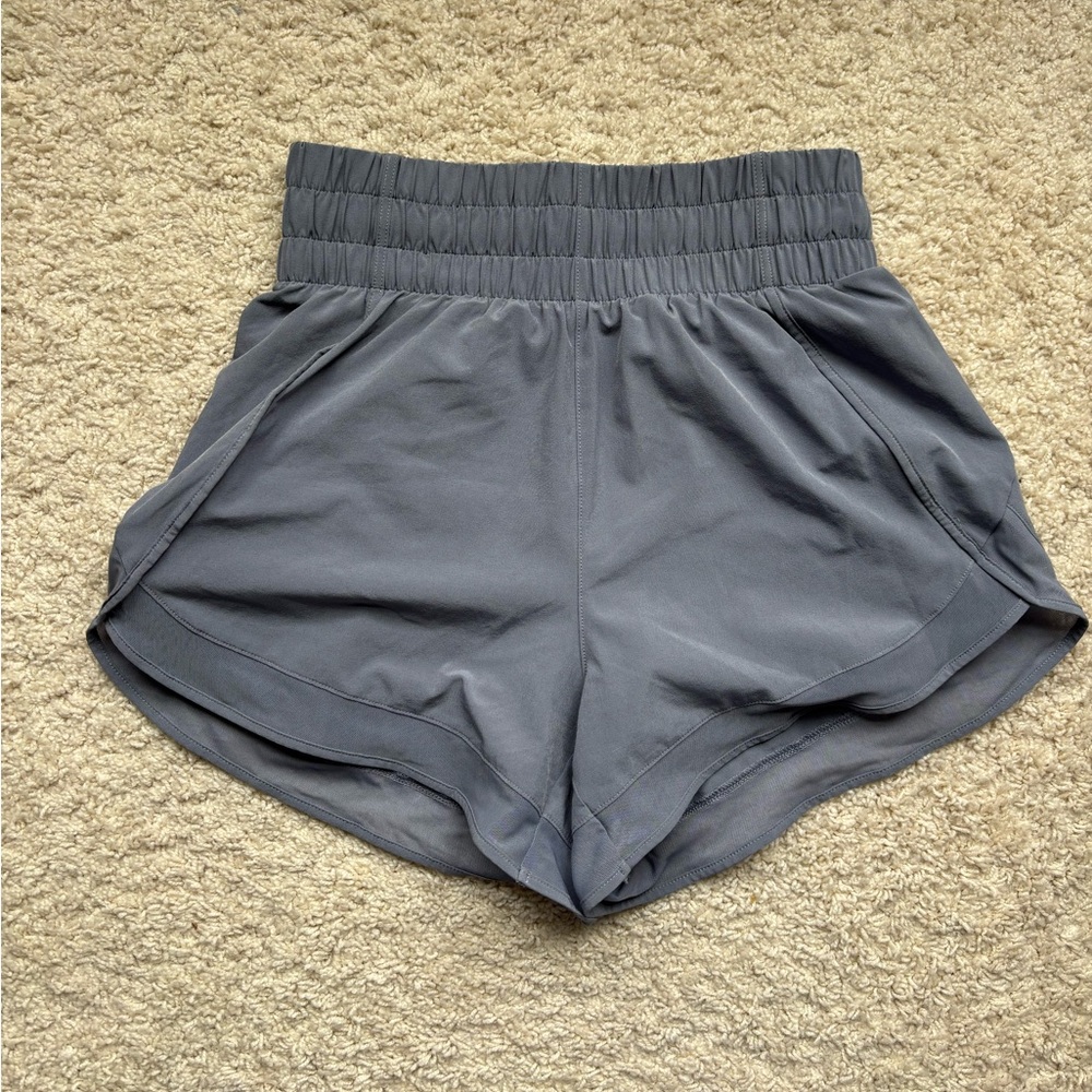 Athleta HR Mesh Racer Run 3” Short